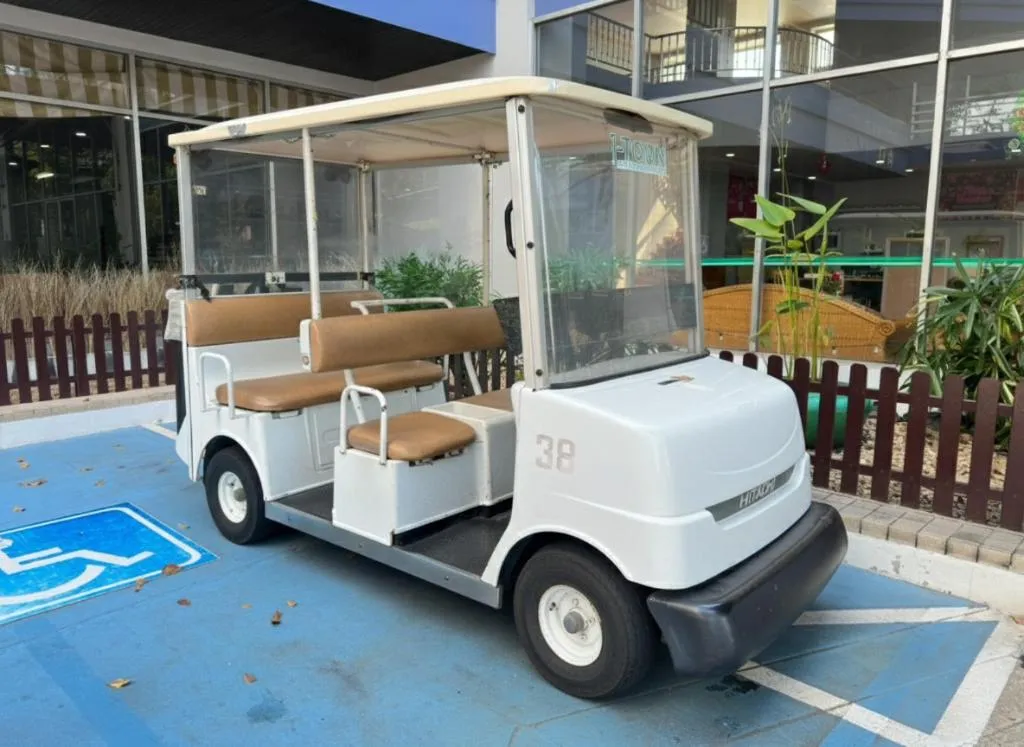 J Town serviced Apartments&hotel