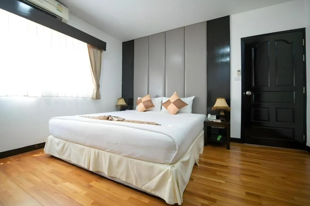 Bed in J Town serviced Apartments&hotel