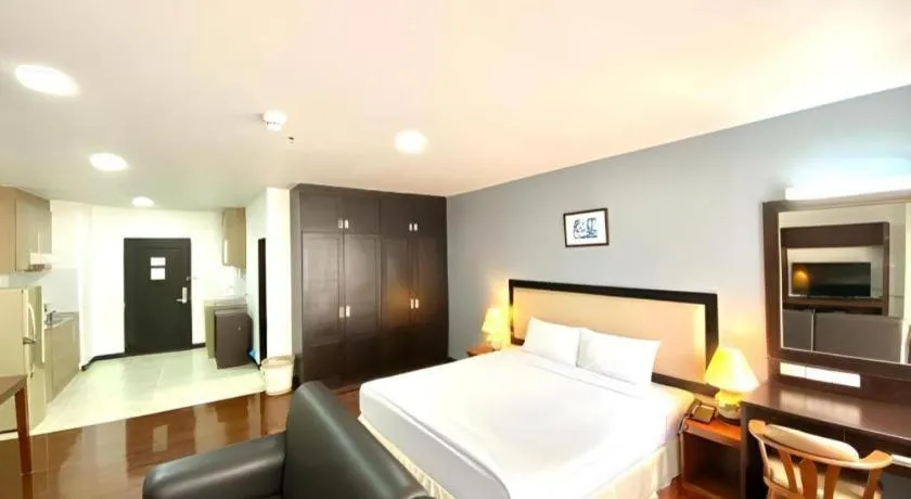 Bed in J Town serviced Apartments&hotel