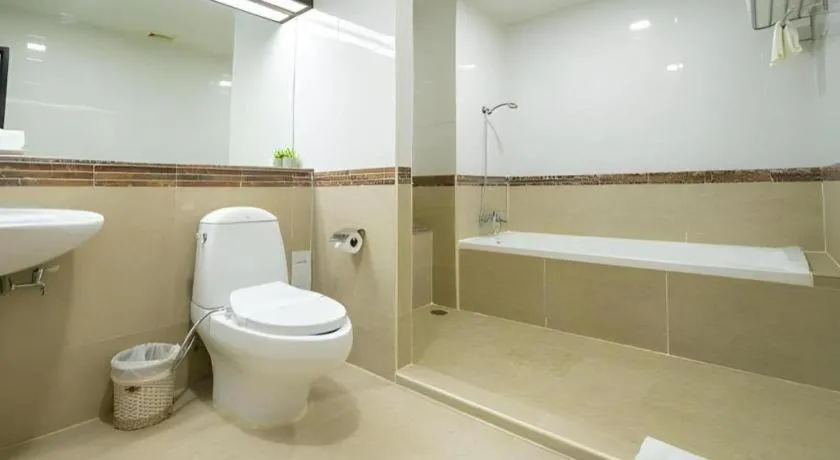 J Town serviced Apartments&hotel