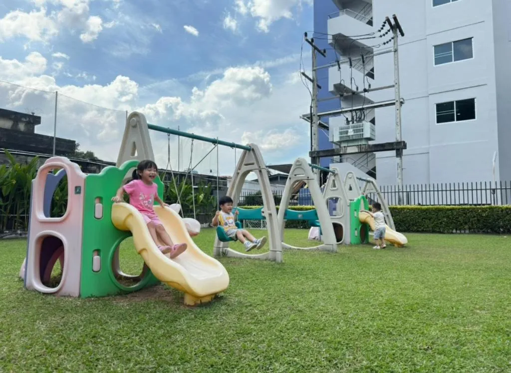 J Town serviced Apartments&hotel