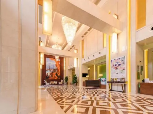 Regal Plaza Hotel & Residence Waigaoqiao