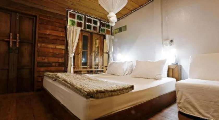 Bed in Tao Kae Lao