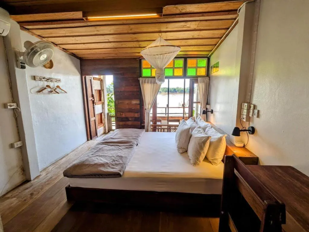 Bed in Tao Kae Lao