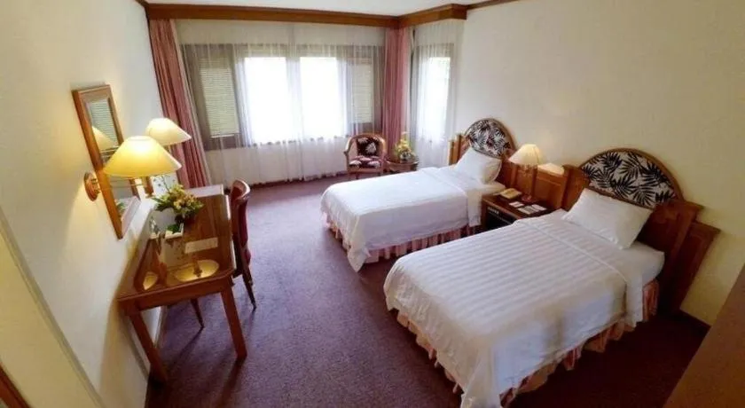 Bed in Purnama Hotel