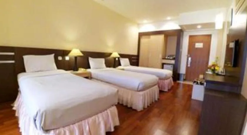 Bed in Purnama Hotel