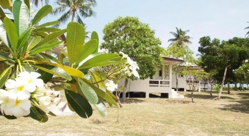Jinta Beach Bungalow