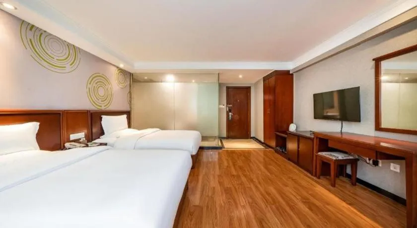 Bed in GreenTree Inn Nanning Langdong Hotel