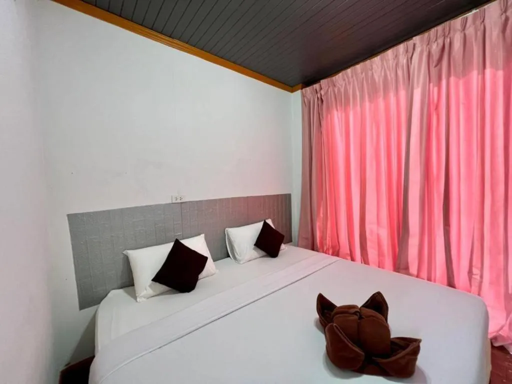 Bed in Greenplace-Samed Seahorse