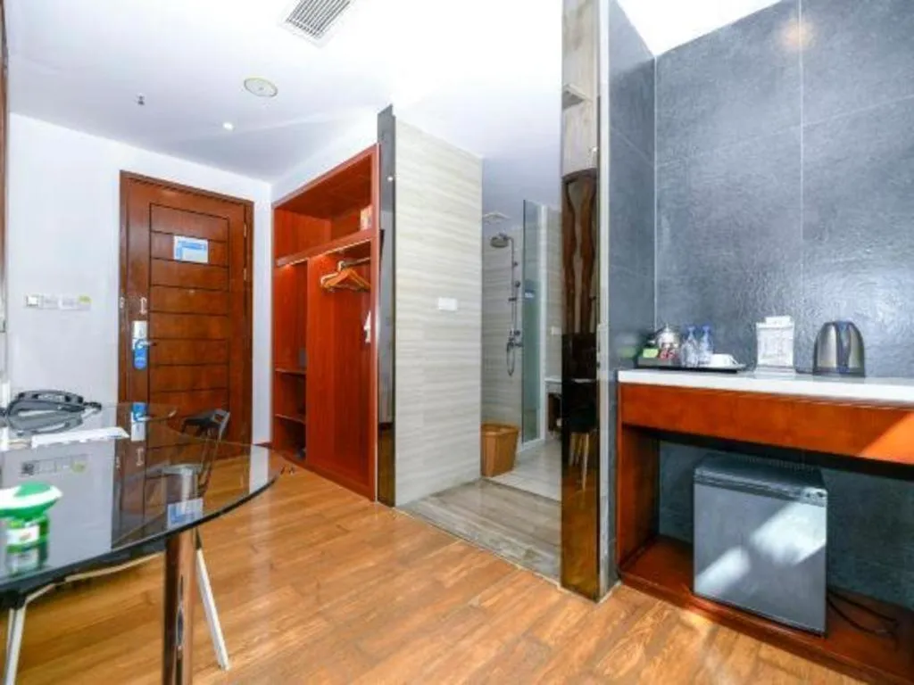 Serenity Marina Hotel