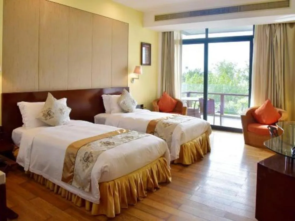 Bed in Serenity Marina Hotel