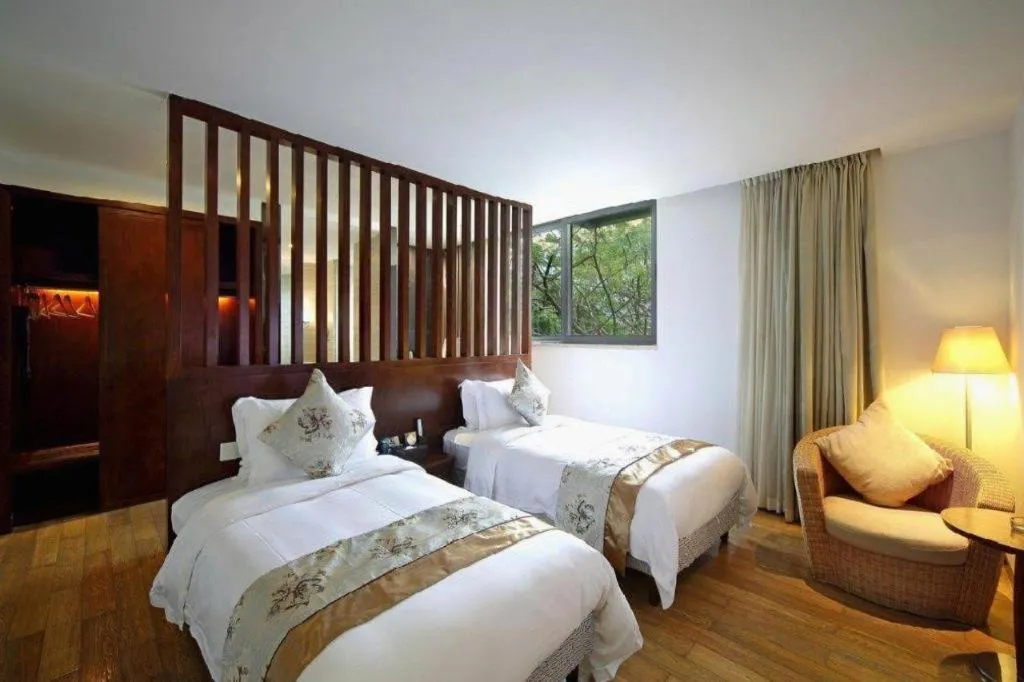 Bed in Serenity Marina Hotel