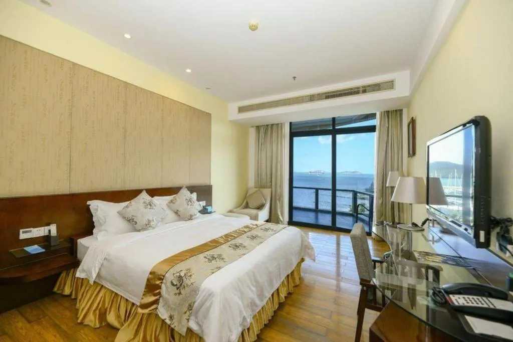 Bed in Serenity Marina Hotel