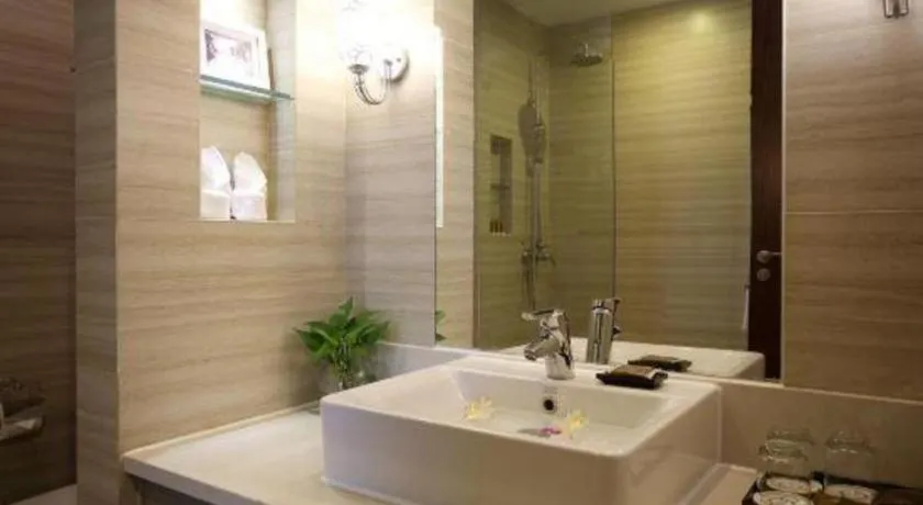 Serenity Marina Hotel