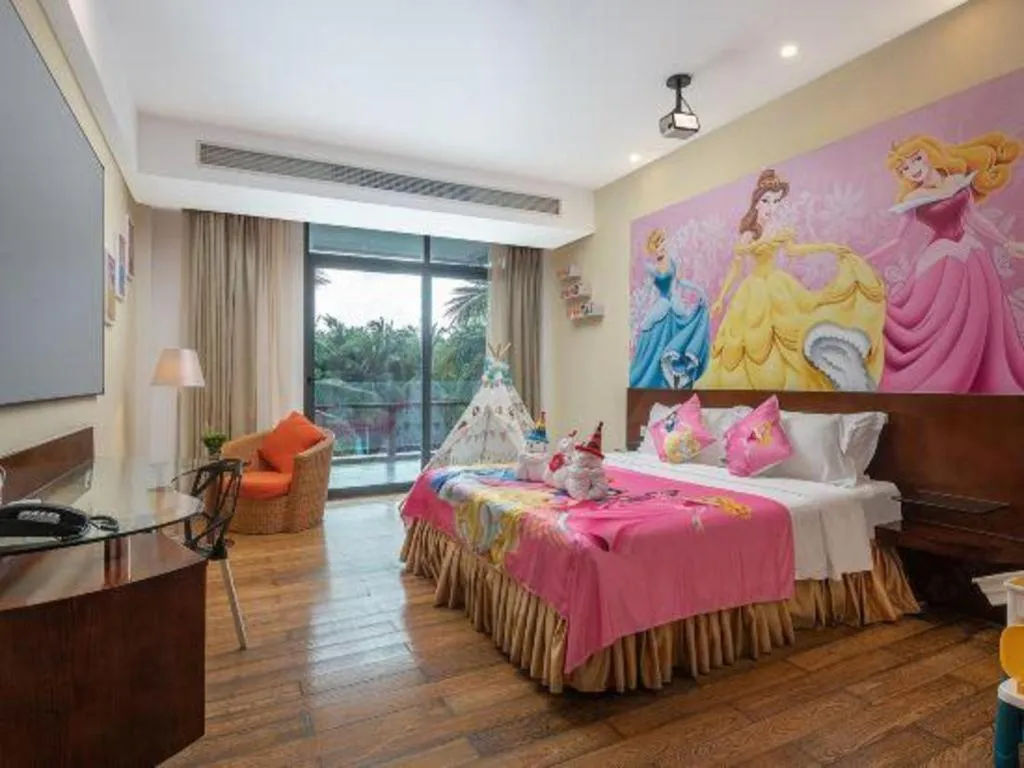 Bed in Serenity Marina Hotel