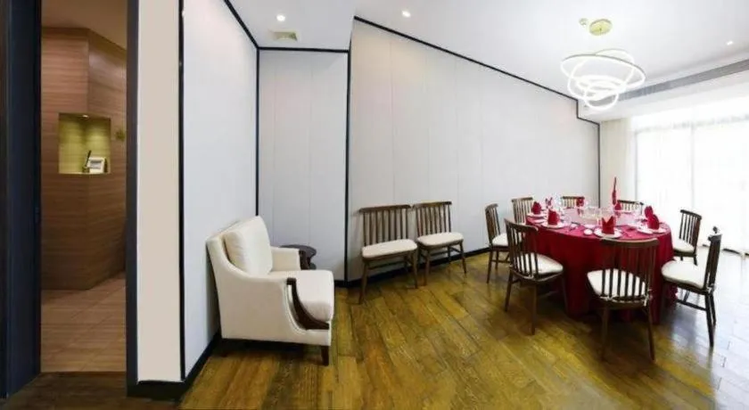 Serenity Marina Hotel