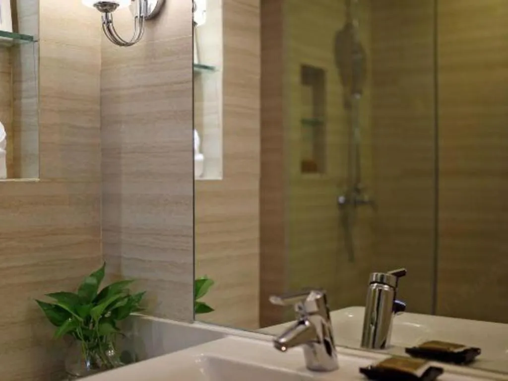 Serenity Marina Hotel