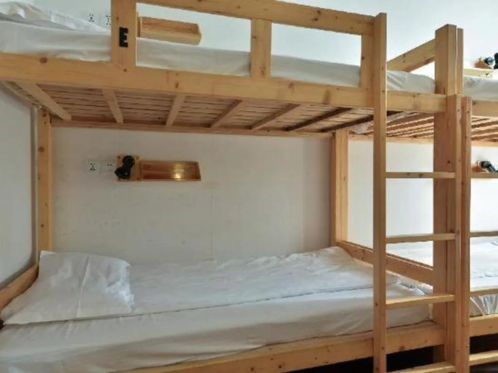 Bed in Shanghai Blue Mountain Bund Youth Hostel