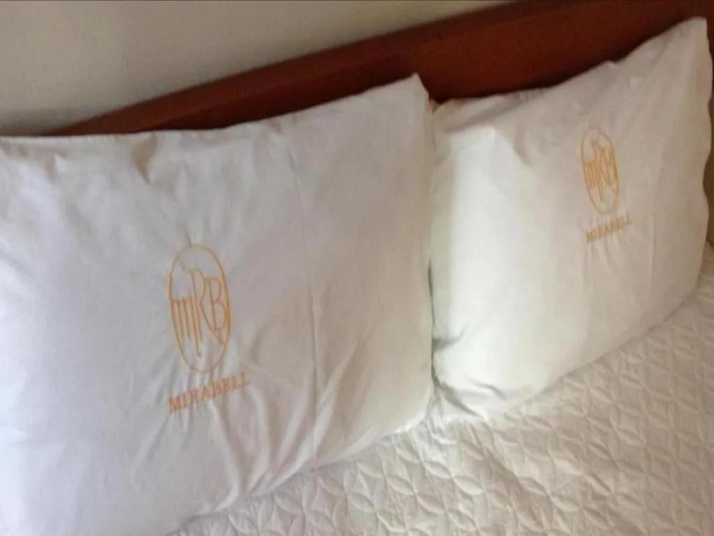 Bed in Mirabell Motel