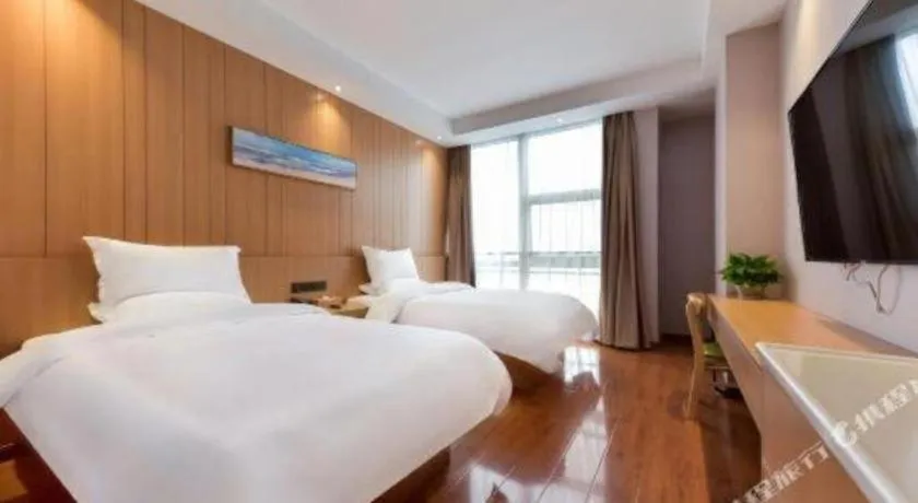Bed in Starway Hotel Hongqiao Junction Center Branch