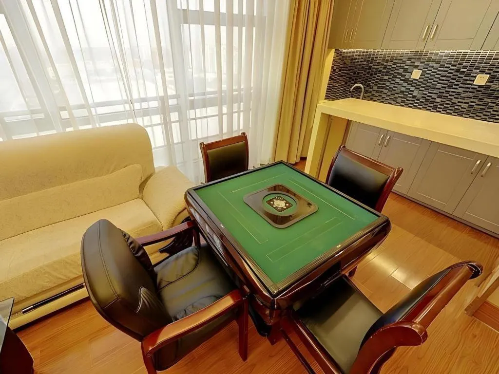 Starway Hotel Hongqiao Junction Center Branch