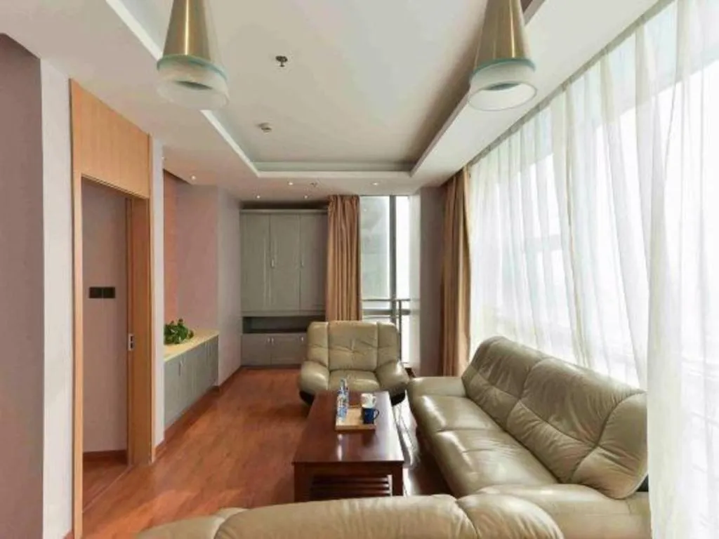 Starway Hotel Hongqiao Junction Center Branch