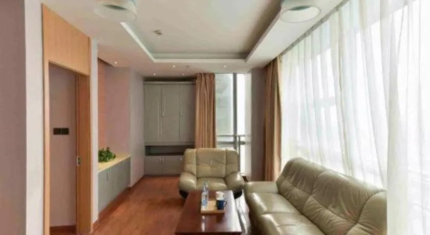 Starway Hotel Hongqiao Junction Center Branch