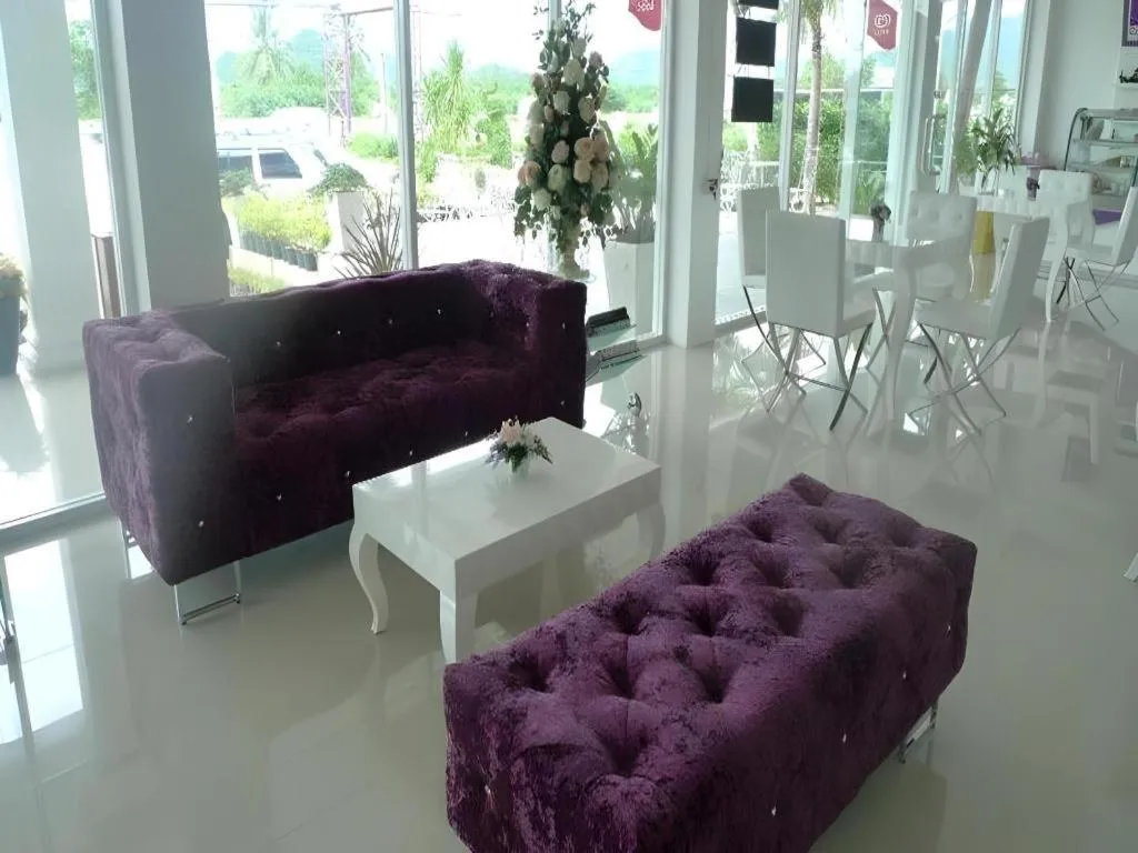 Phet Cha-am Plaza&Resort