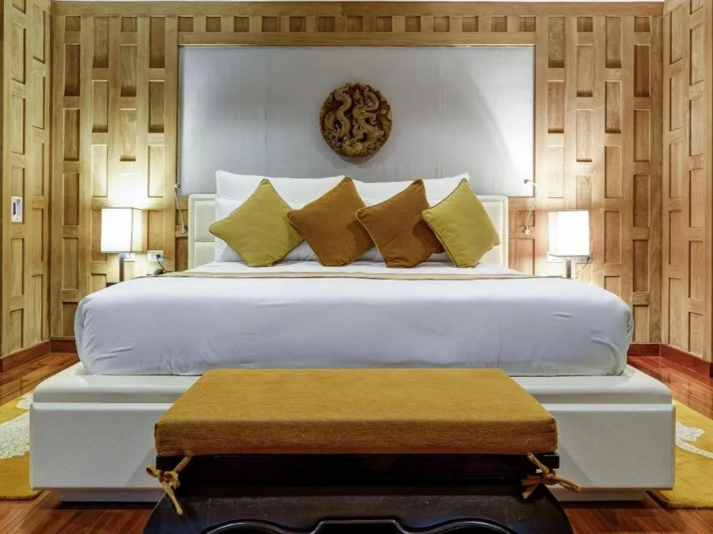 Bed in Baan Souchada Resort & Spa