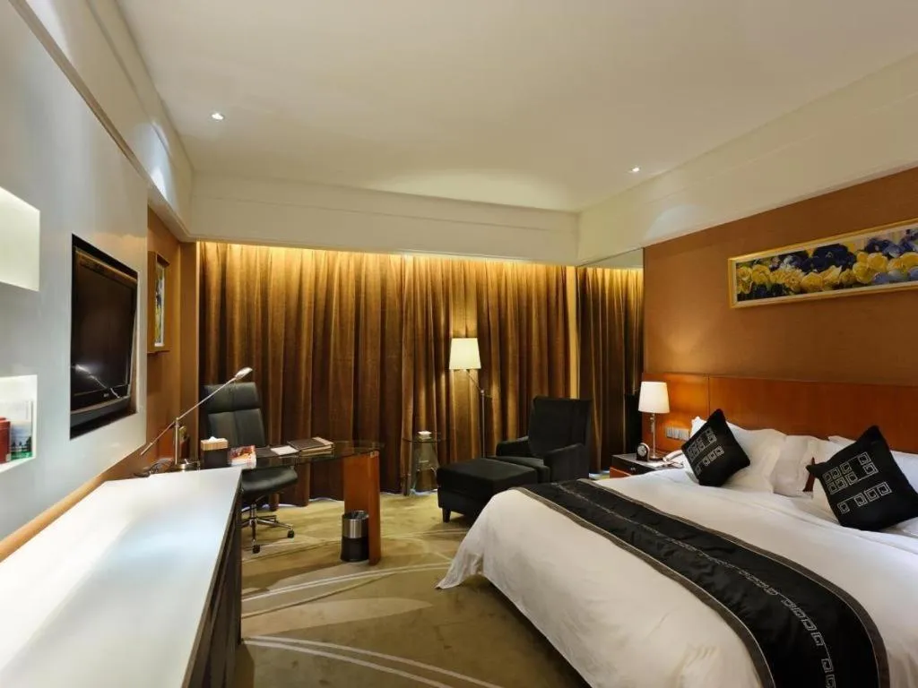 Bed in Putian Depo Hotel