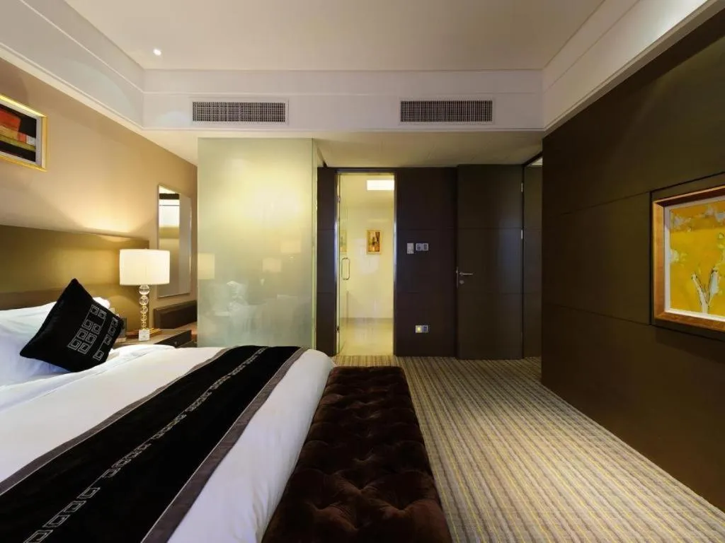 Bed in Putian Depo Hotel