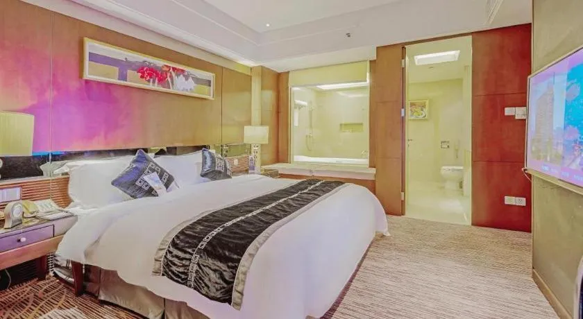 Bed in Putian Depo Hotel