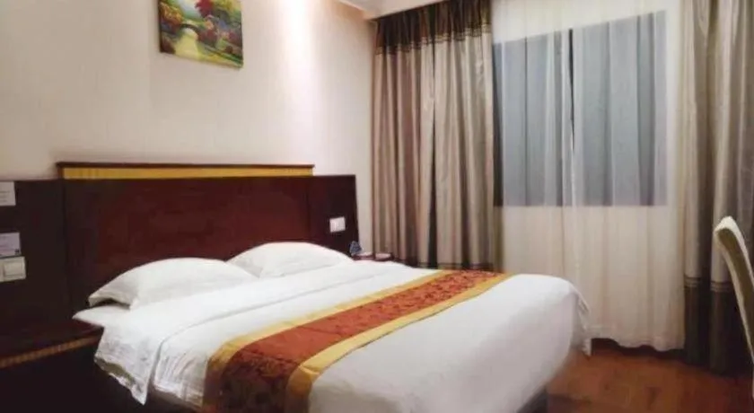 Bed in GreenTree Inn Shanghai Minhang Development Zone Subway Station Business Hotel