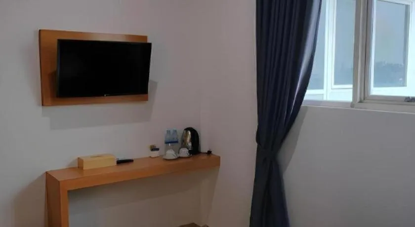 Raz Hotel and Convention