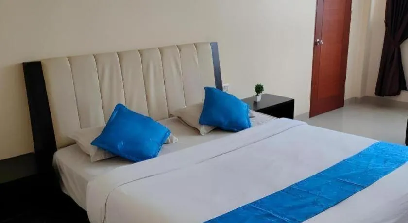 Bed in Raz Hotel and Convention