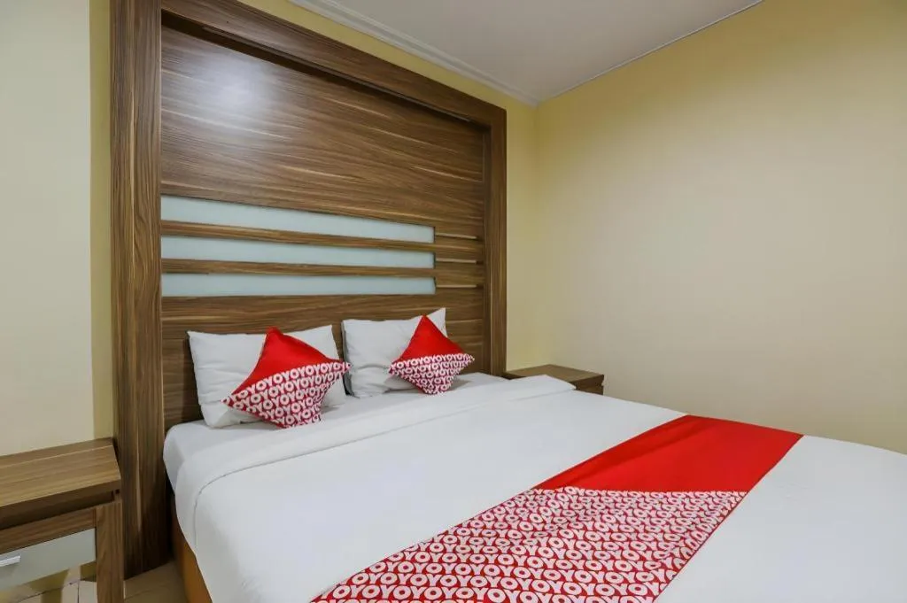 Bed in Hotel Senen Indah Syariah