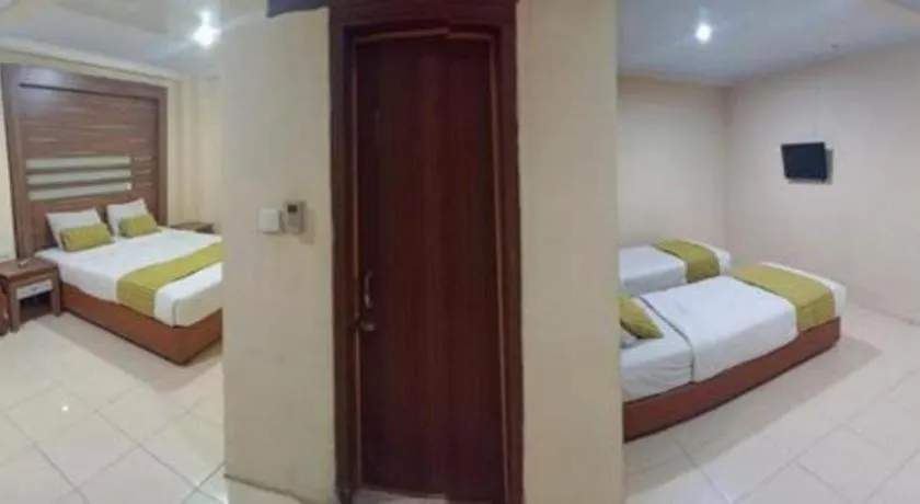 Bed in Hotel Senen Indah Syariah