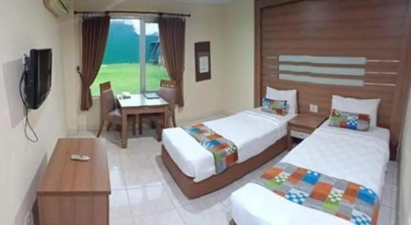 Bed in Hotel Senen Indah Syariah