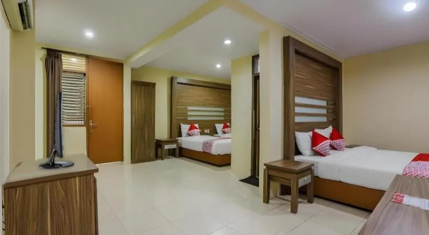Bed in Hotel Senen Indah Syariah