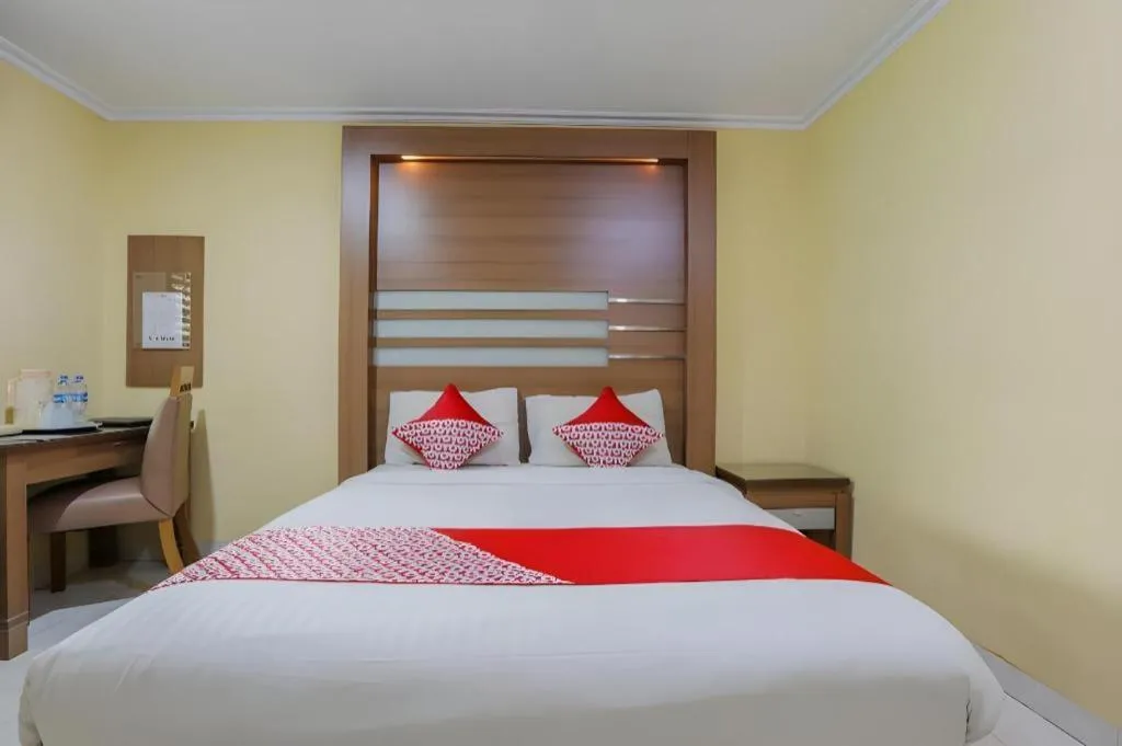 Bed in Hotel Senen Indah Syariah