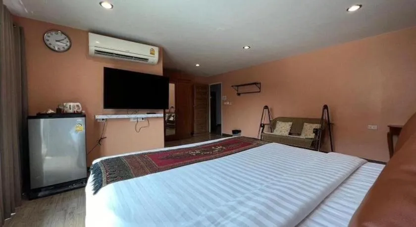 Bed in Phaphoom Boutique Residence