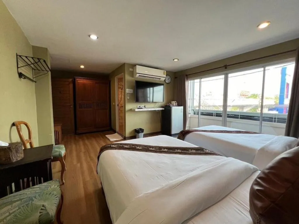 Bed in Phaphoom Boutique Residence