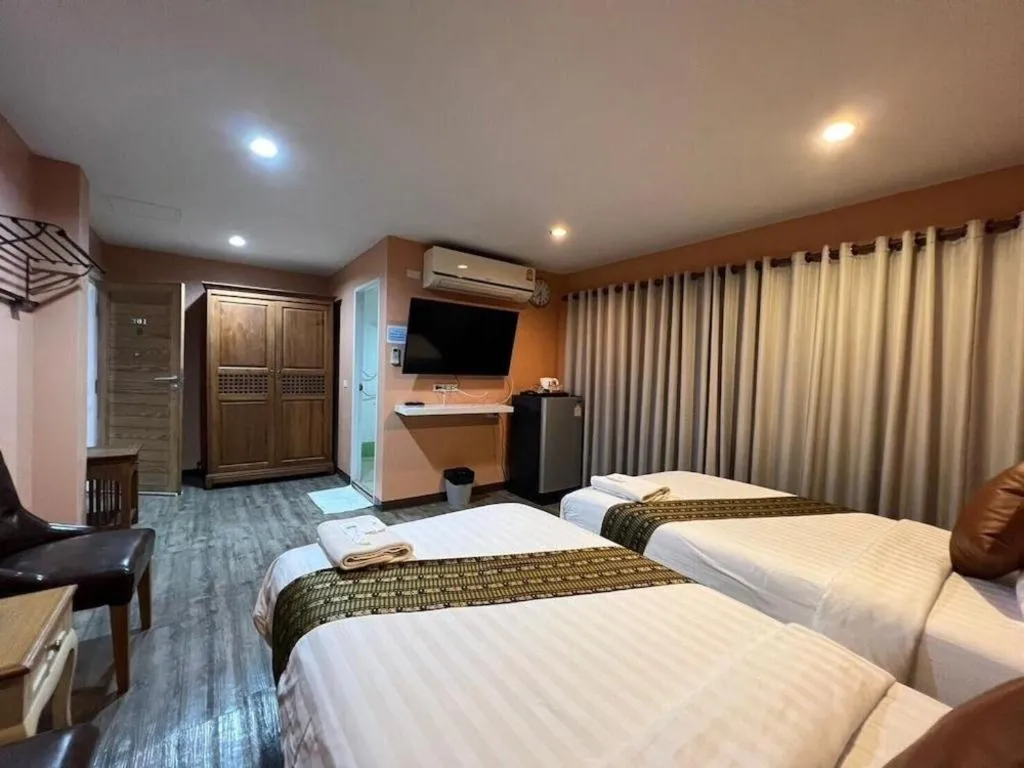 Bed in Phaphoom Boutique Residence