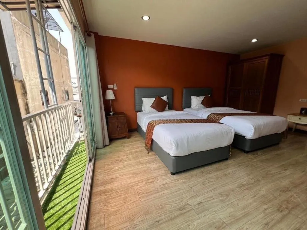 Bed in Phaphoom Boutique Residence