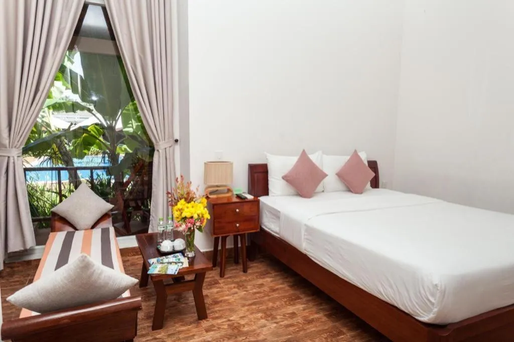 Bed in Castaways Resort Phu Quoc