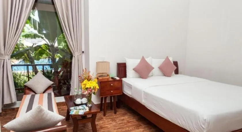 Bed in Castaways Resort Phu Quoc