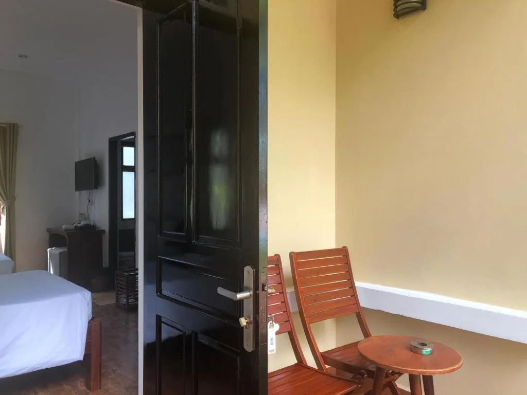 Bed in Castaways Resort Phu Quoc