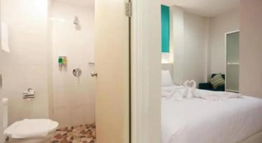 Bed in Makassar Beach Inn