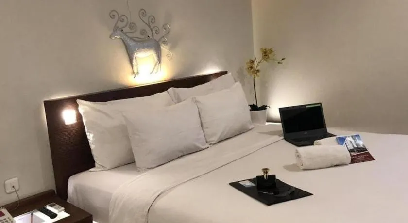 Bed in Burza Hotel Lubuk Linggau