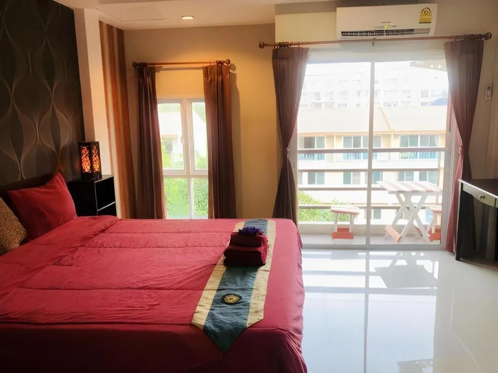 Bed in Tontalay Hotel